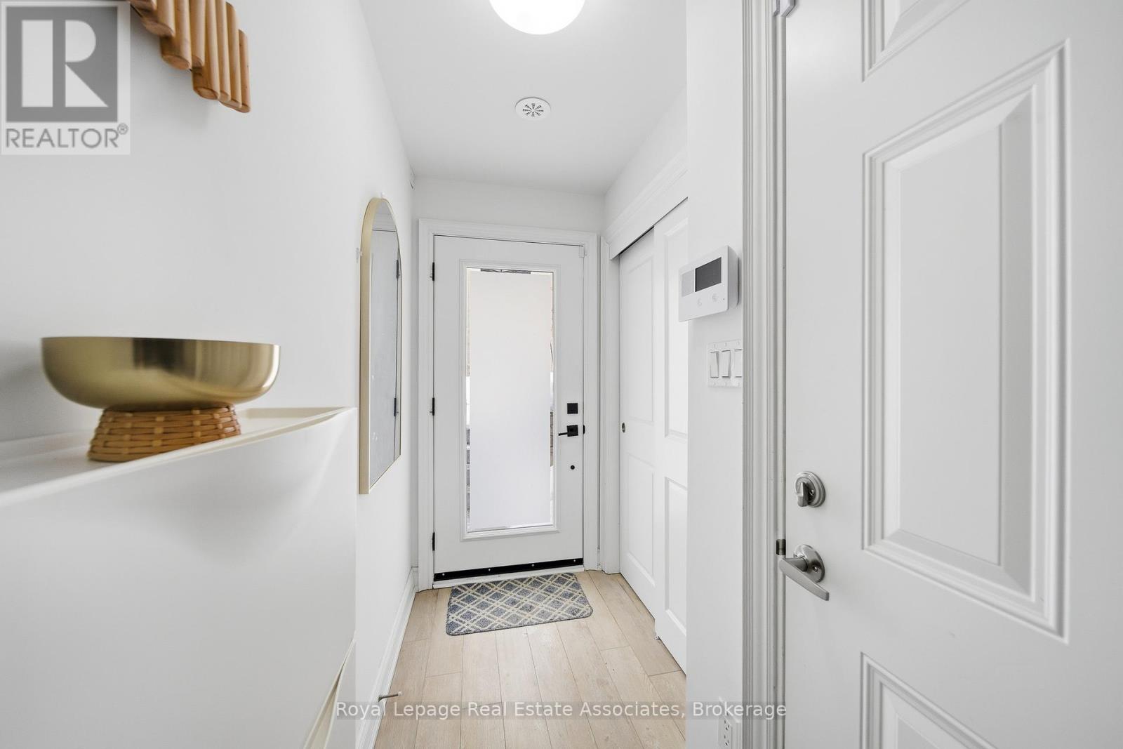 Row / Townhouse for Sale in 56 - 30 LUNAR CRESCENT|Mississauga (Streetsville), Ontario L5M2R5 3