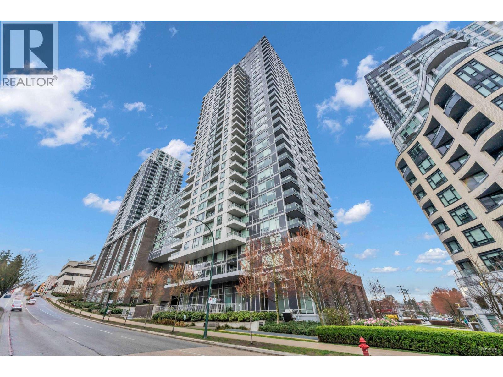 207 5515 BOUNDARY ROAD|Vancouver, British Columbia V5R0E3