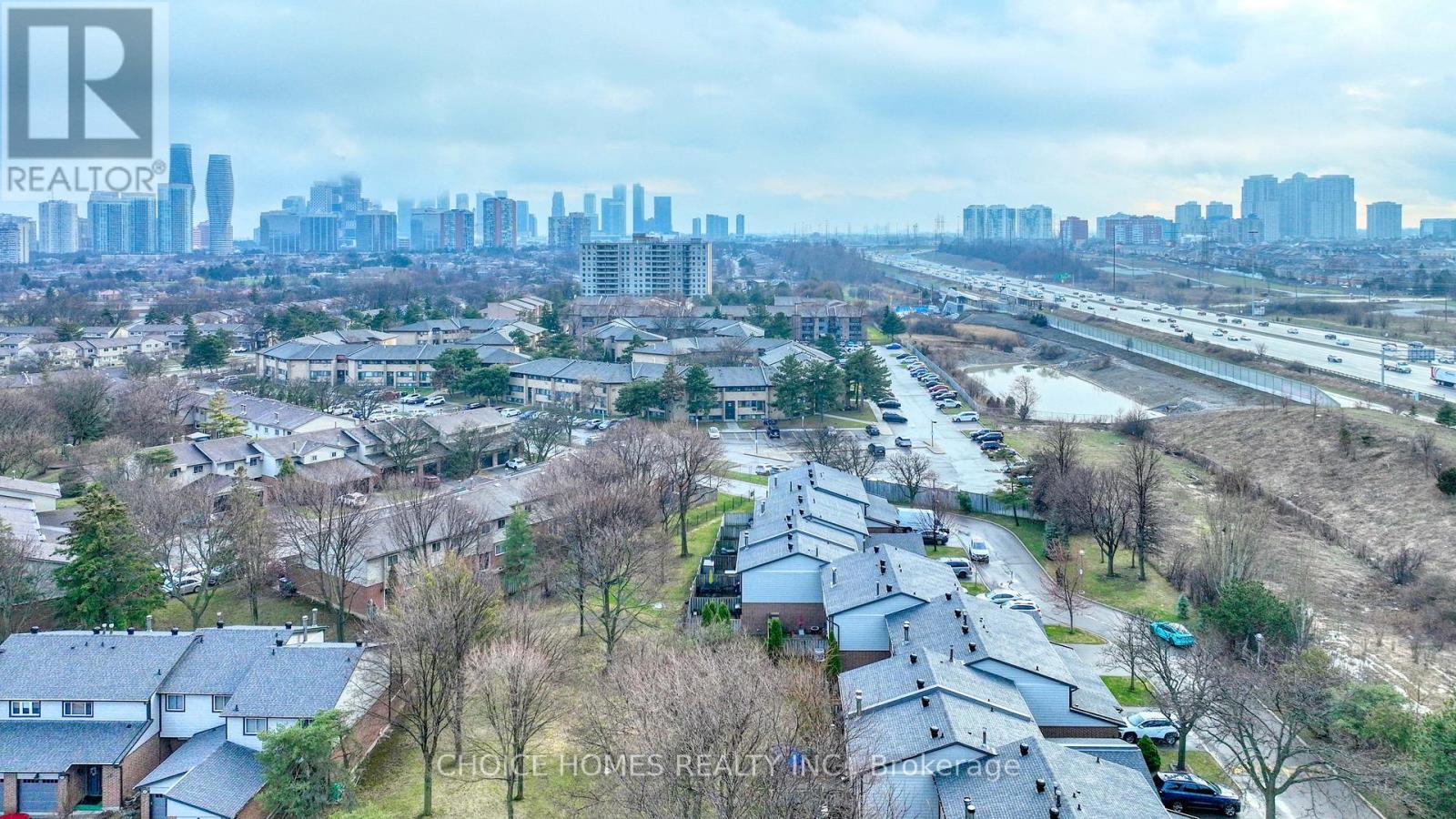 Row / Townhouse for Sale in 73 - 525 MEADOWS BOULEVARD|Mississauga (Rathwood), Ontario L4Z1H2 4