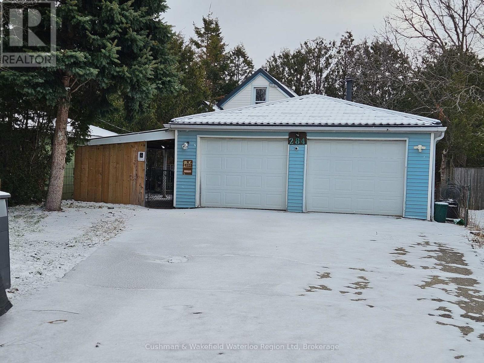 284 LAWRENCE AVENUE, Kitchener, Ontario N2M1Y4