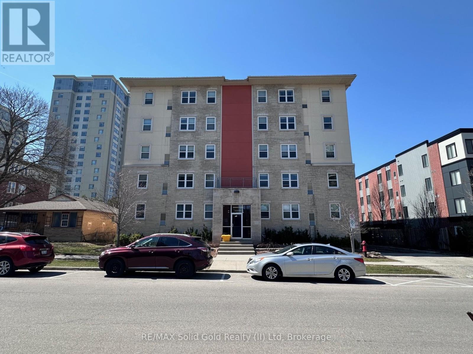 203 - 271 LESTER STREET, Waterloo, Ontario N2L3W6