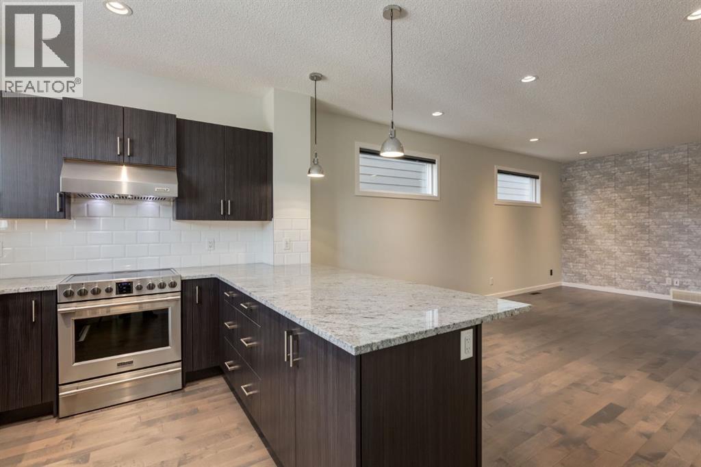 House for Sale in 28 Masters Link SE|Calgary, Alberta T3M2N2 3