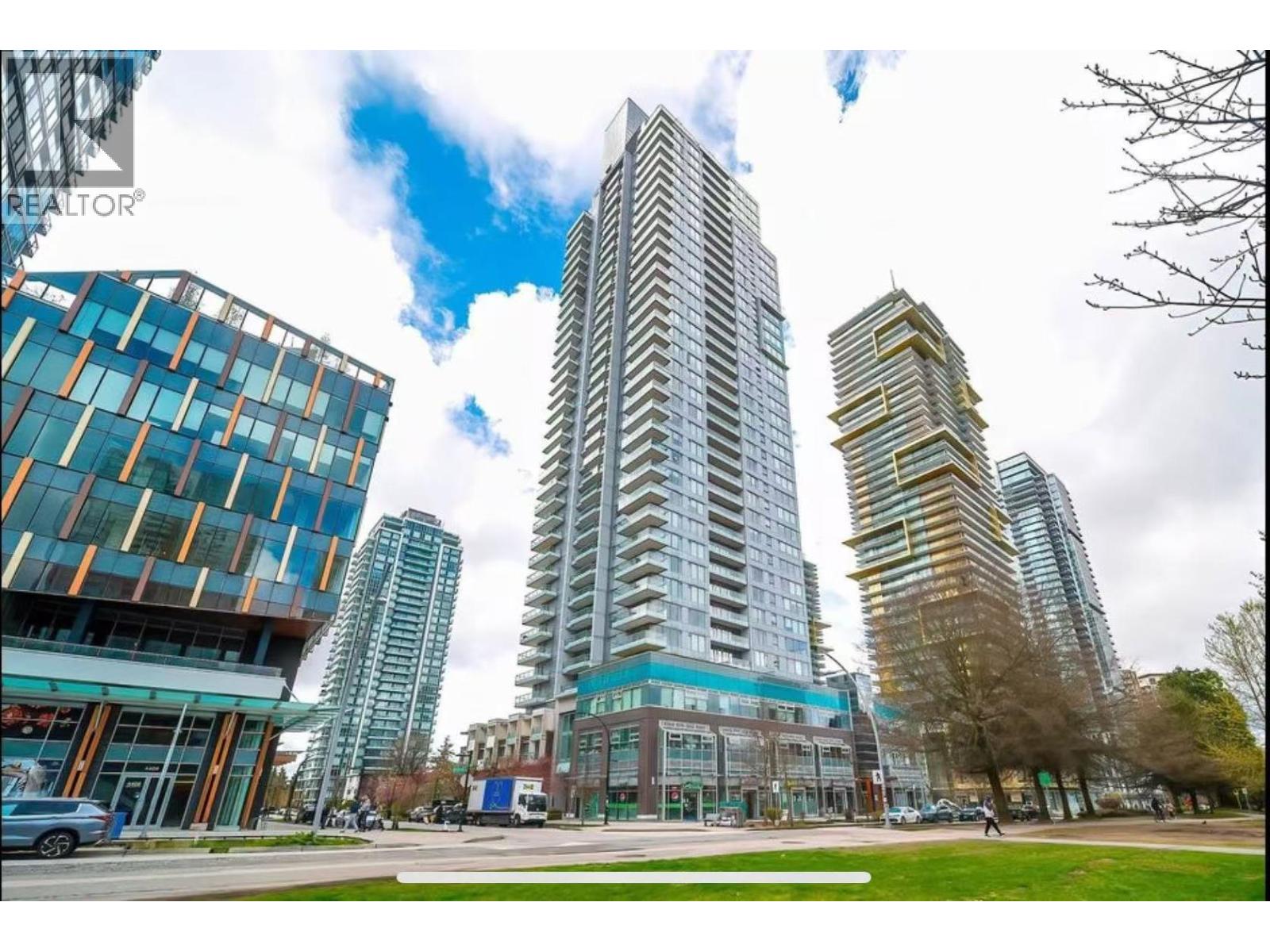2803 6333 SILVER AVENUE|Burnaby, British Columbia V5H0C3