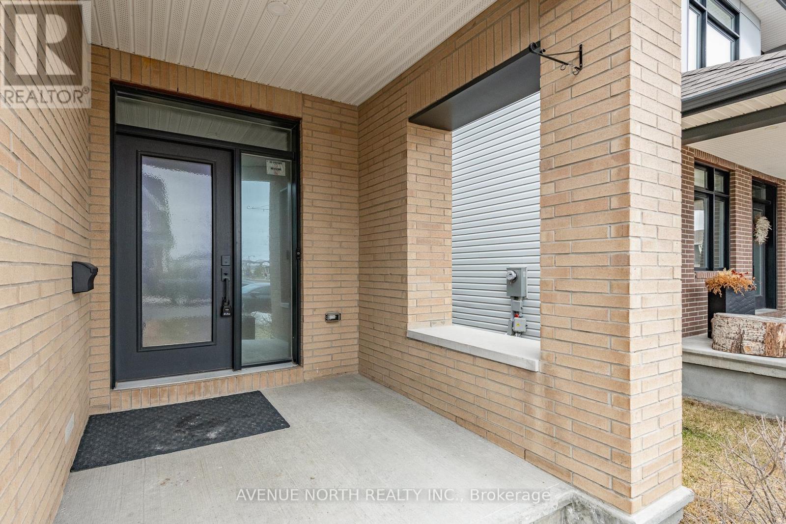 For sale: 707 MOONFLOWER CRESCENT, Ottawa, Ontario K1T0X8