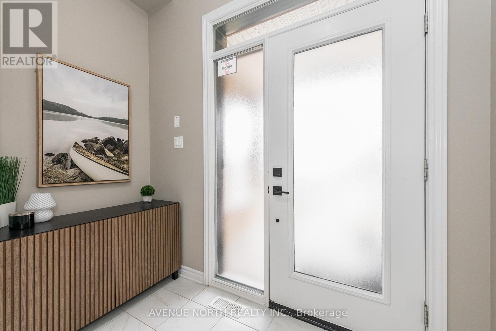 For sale: 707 MOONFLOWER CRESCENT, Ottawa, Ontario K1T0X8