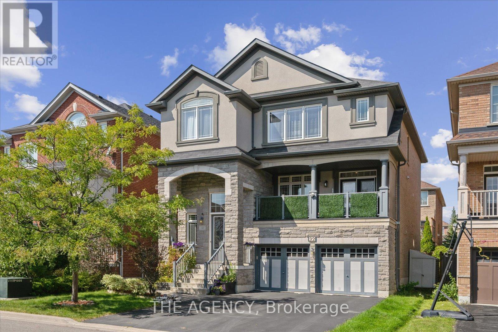 32 TIMNA CRESCENT