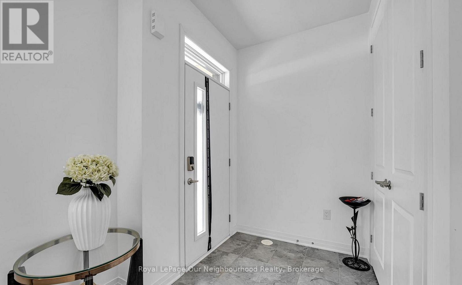 Row / Townhouse for Sale in 3234 SIXTH LINE|Oakville (GO Glenorchy), Ontario L6M4K1 4