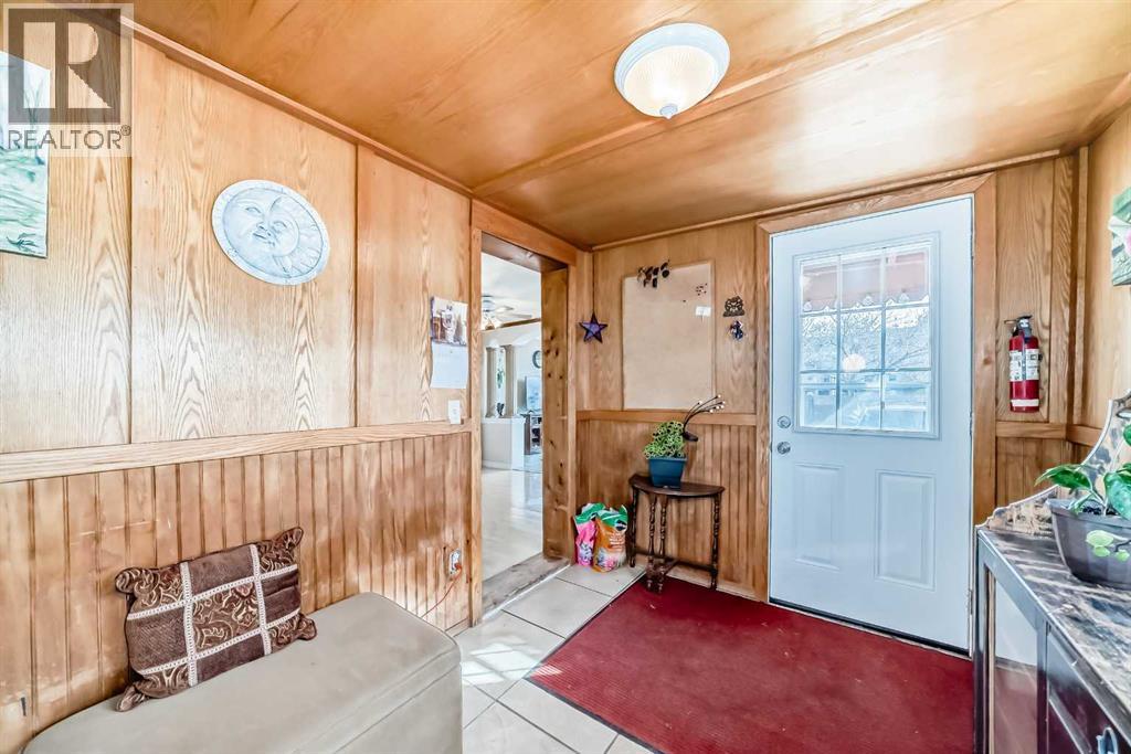 Mobile Home for Sale in 180, 6724 17 Avenue SE|Calgary, Alberta T2A0W5 5