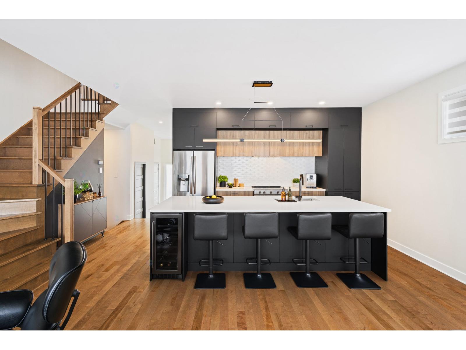 429 Rue Pinet For sale: 429 Rue Geoffrion, Sainte-Julie, Quebec J3E0J2 - 19846798 ...