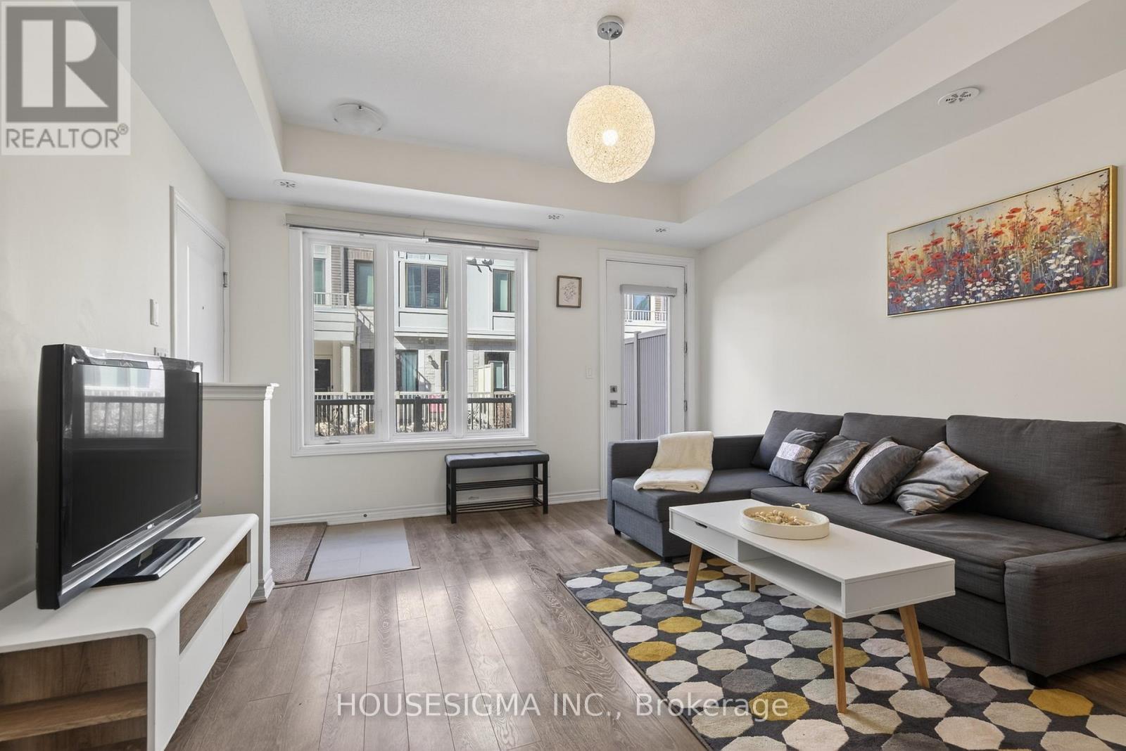 Row / Townhouse for Sale in 5 - 85 EASTWOOD PARK GARDENS|Toronto (Long Branch), Ontario M8W0B9 3