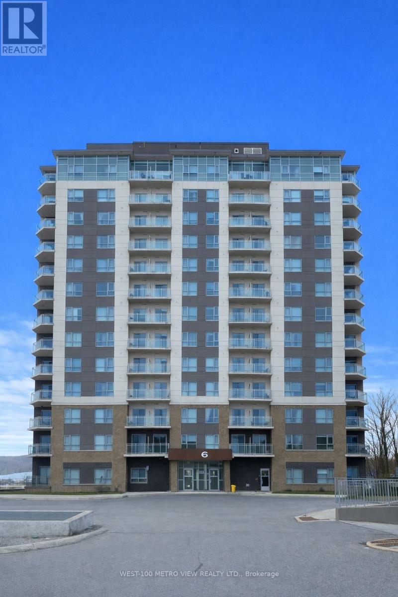 704 - 56 LAKESIDE TERRACE, Barrie (Little Lake), Ontario L4M7B9