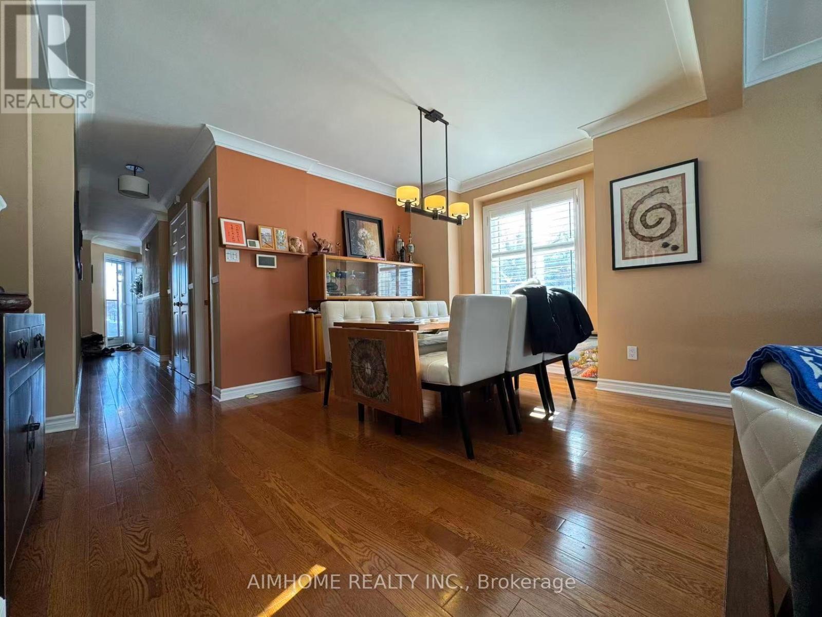 Row / Townhouse for Sale in 60 - 2205 SOUTH MILLWAY|Mississauga (Erin Mills), Ontario L5L3T2 2