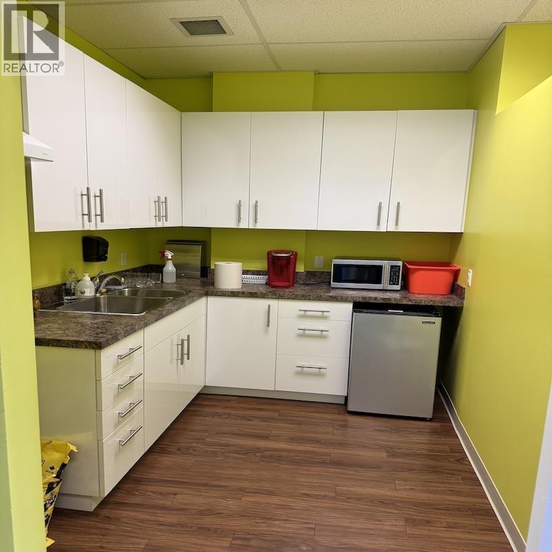 102 2664 KINGSWAY AVENUE, Port Coquitlam, BC photo 3