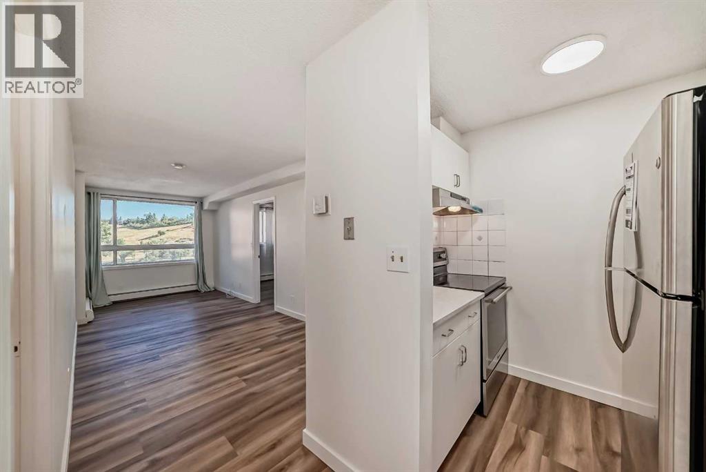 Apartment for Sale in 512, 110 2 Avenue SE|Calgary, Alberta T2G0B3 5