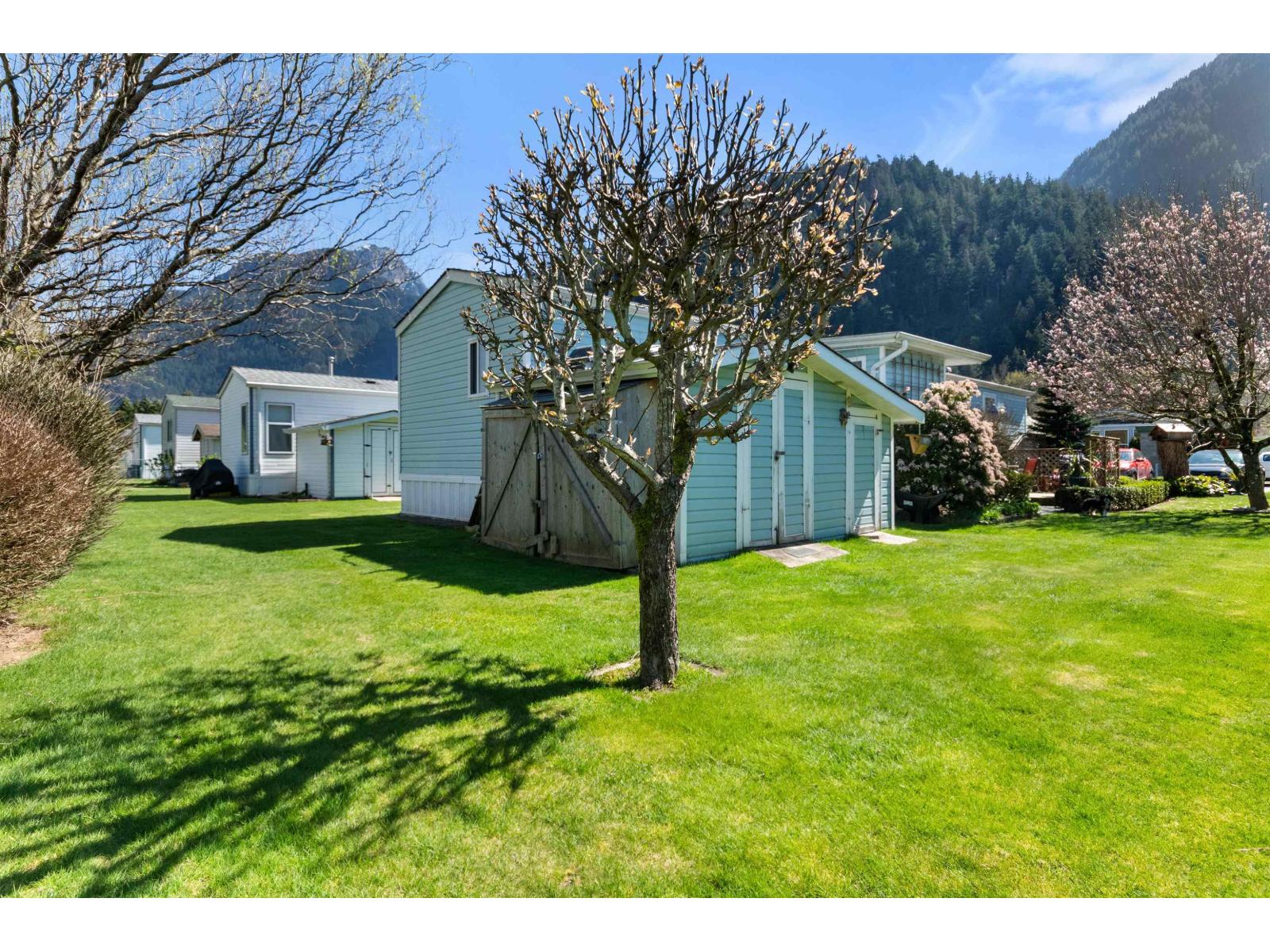 Hope Side Rd For sale: 5 62790 FLOOD HOPE ROAD, Hope, Hope, British Columbia V0X1L2 ...