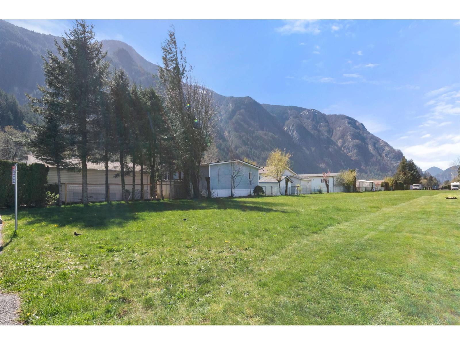 Hope Side Rd For sale: 5 62790 FLOOD HOPE ROAD, Hope, Hope, British Columbia V0X1L2 ...