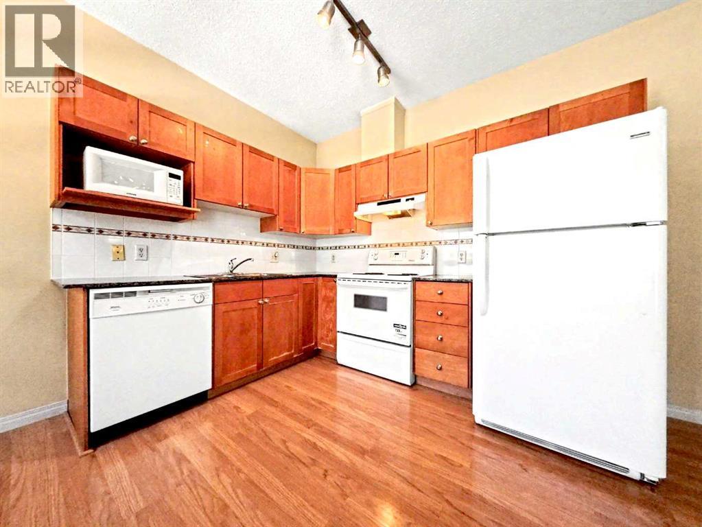 Apartment for Sale in 209, 333 Riverfront Avenue SE|Calgary, Alberta T2G5R1 2