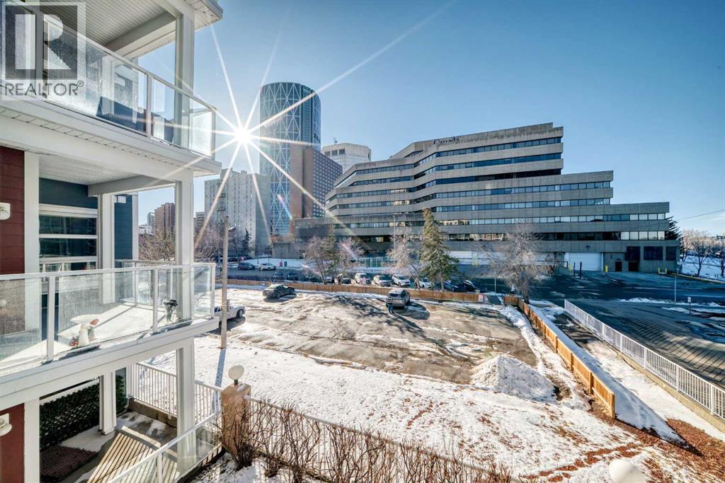 Apartment for Sale in 209, 333 Riverfront Avenue SE|Calgary, Alberta T2G5R1 5