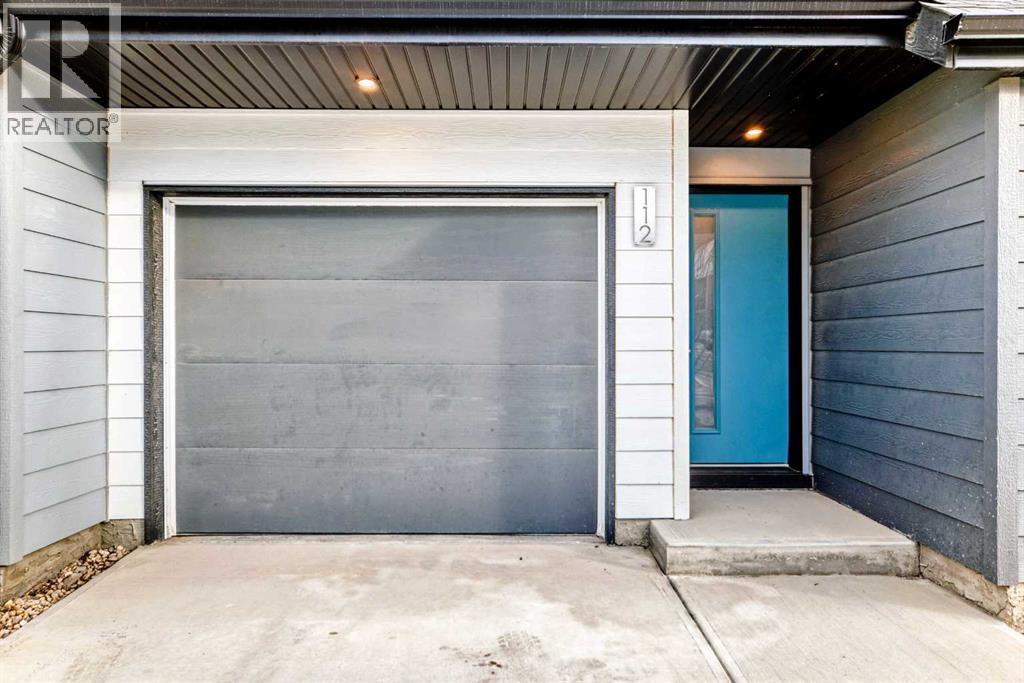 Row / Townhouse for Sale in 112 Evanscrest Square NW|Calgary, Alberta T3P1S2 3