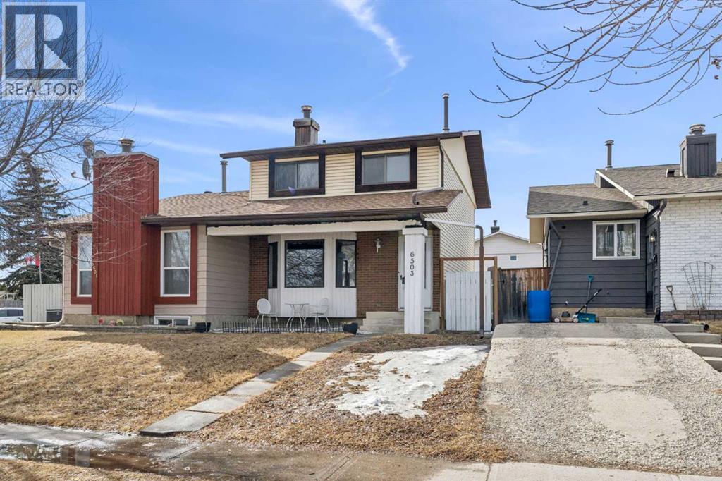 Duplex for Sale in 6503 Rundlehorn Drive NE|Calgary, Alberta T1Y3T6 2