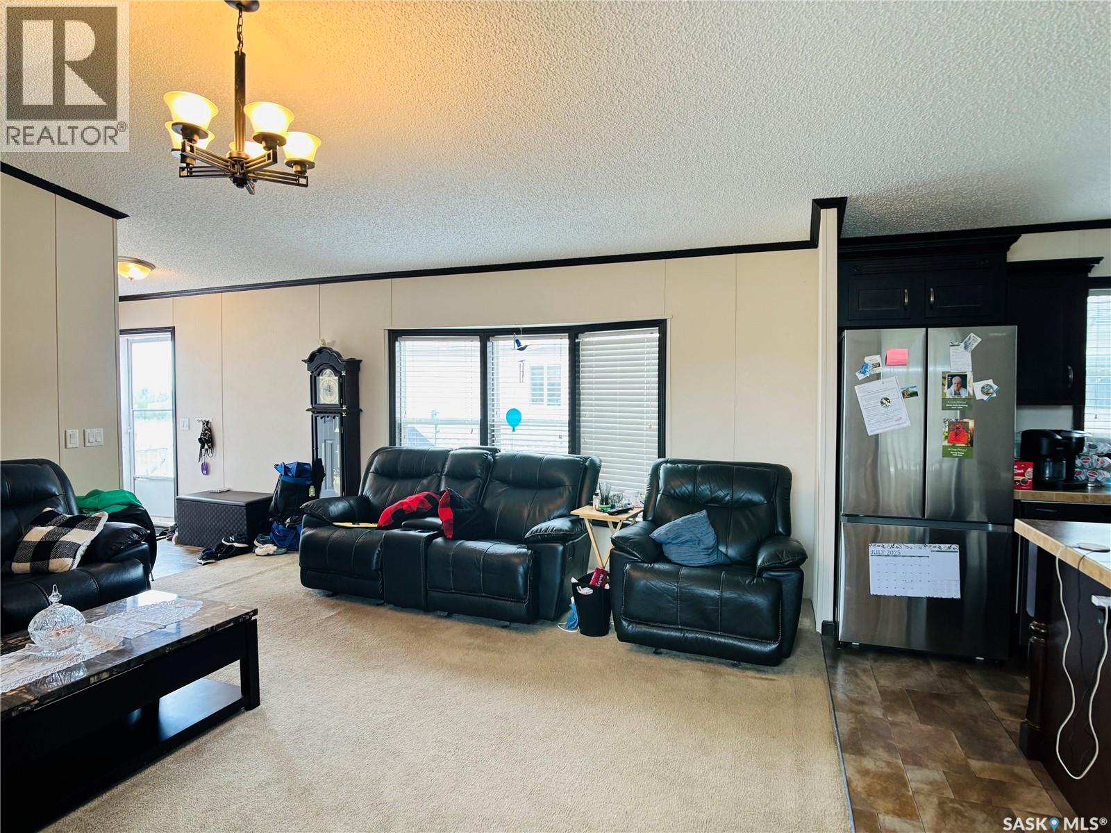 For sale: 6 2004 Alice ROAD, Estevan, Saskatchewan S4A3A7 - SK014060 ...