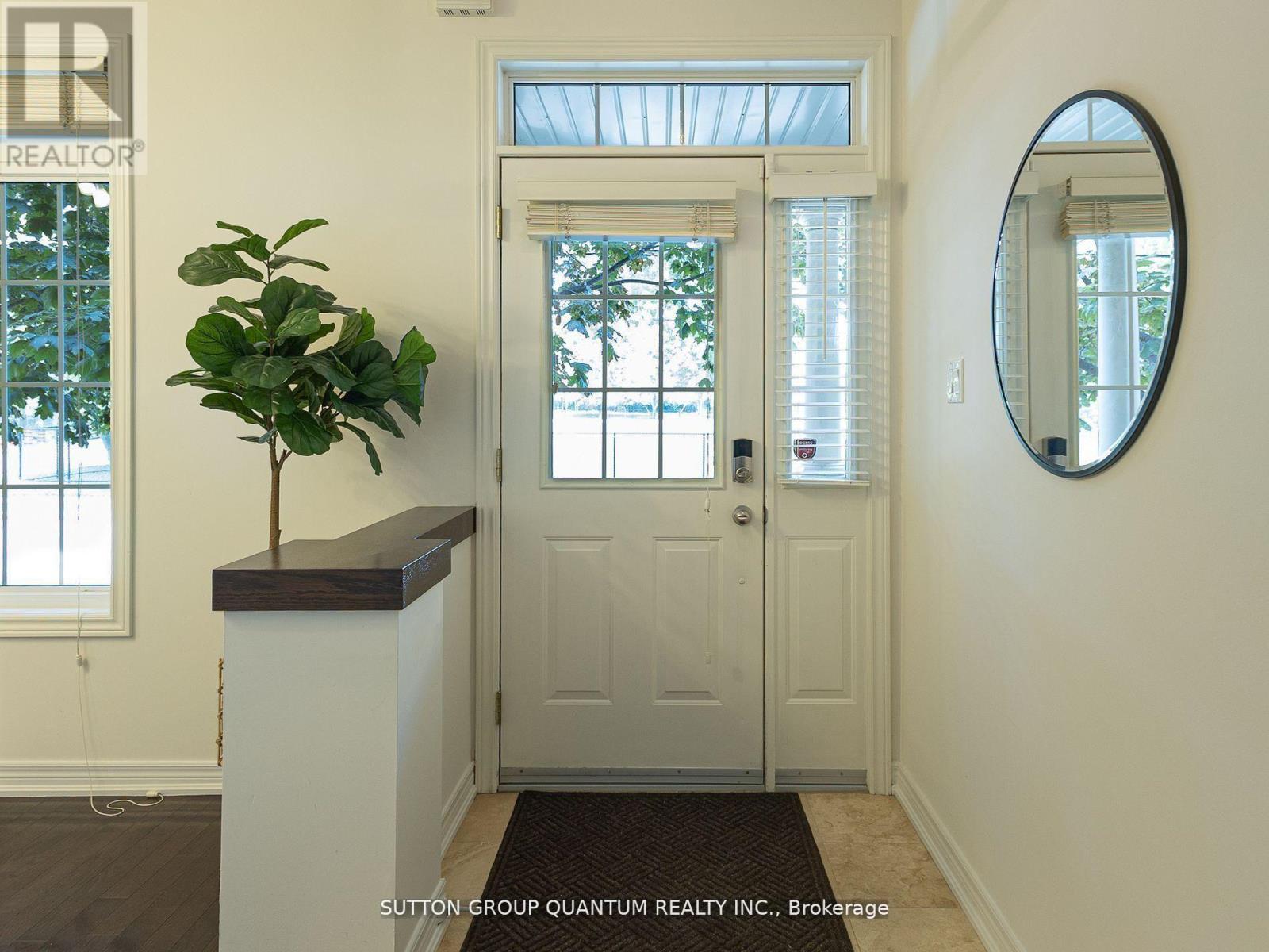 Row / Townhouse for Sale in 50 ROSEWOOD AVENUE|Mississauga (Port Credit), Ontario L5G4W3 3