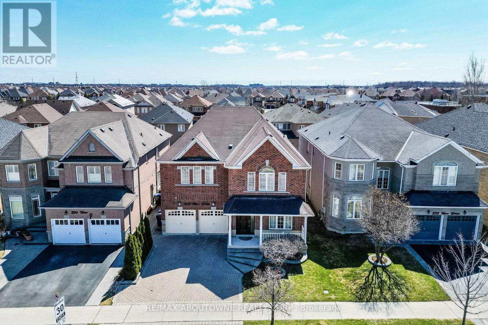 For sale: 3228 TACC DRIVE, Mississauga (Churchill Meadows