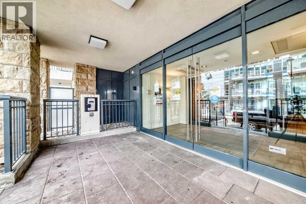 Apartment for Sale in 110, 51 Waterfront Mews SW|Calgary, Alberta T2P0X3 4