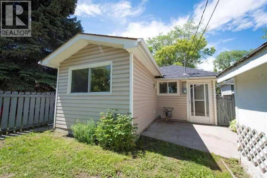 House for Sale in 6622 18A Street SE|Calgary, Alberta T2C0N5 2