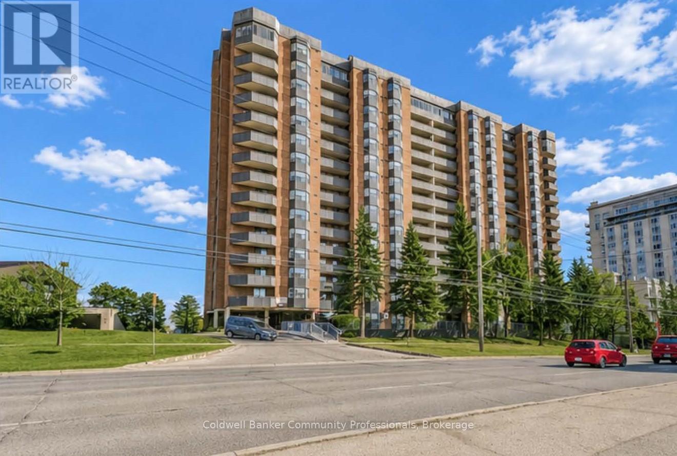 For sale: 804 - 3845 LAKE SHORE BOULEVARD W, Toronto (Long Branch