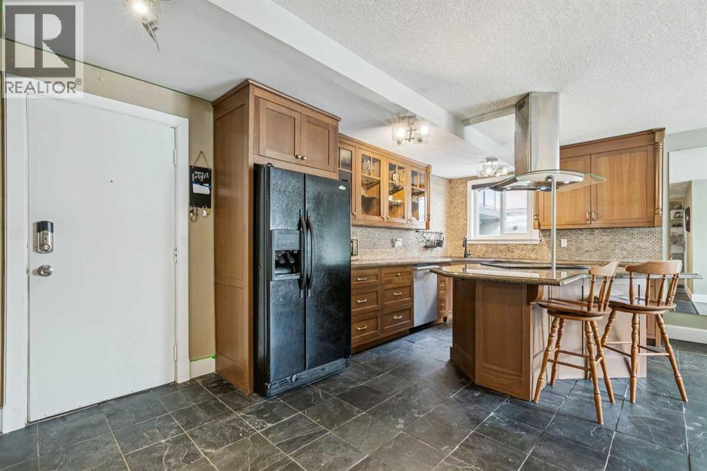 Apartment for Sale in 103, 1915 26 Street SW|Calgary, Alberta T3E2A2 3