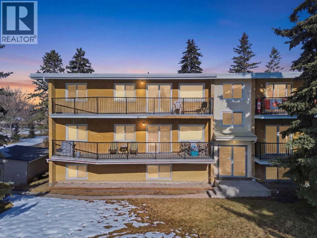 Apartment for Sale in 203, 3103 Blakiston Drive NW|Calgary, Alberta T2L1L7