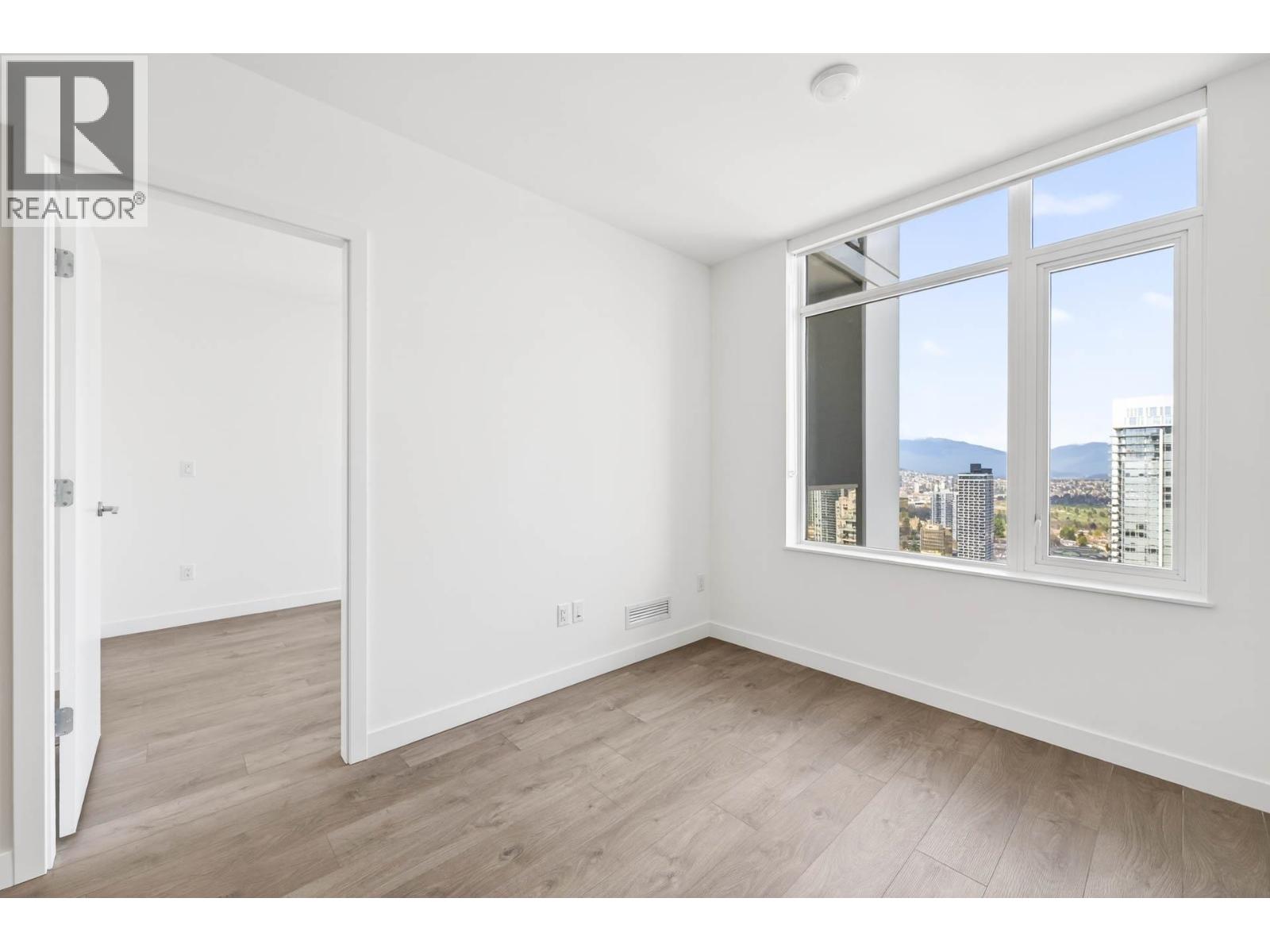3507 6468 WILLINGDON AVENUE|Burnaby, British Columbia V5H0L3