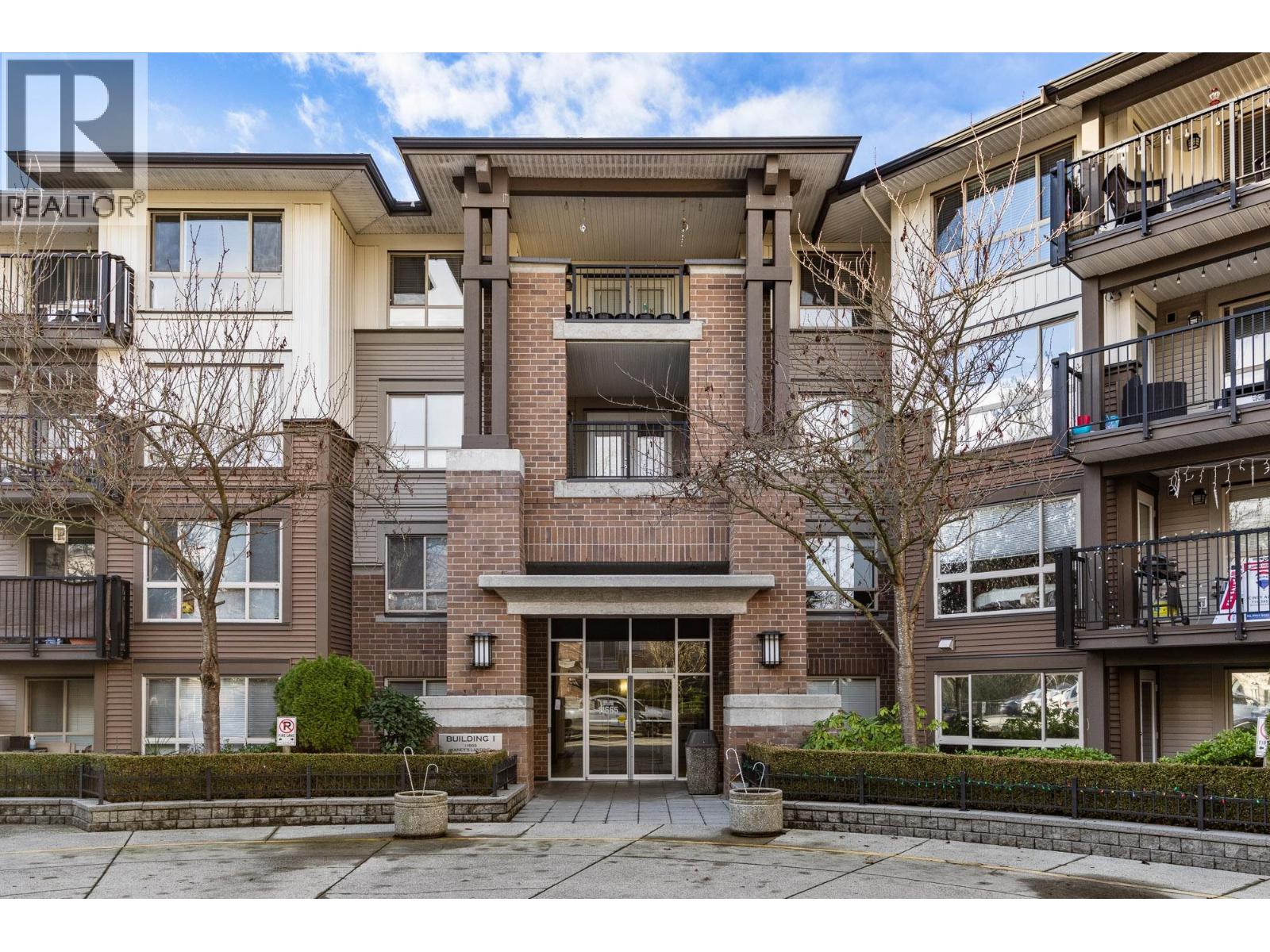 Haney Maple Ridge Bc For sale: 215 11665 HANEY BYPASS, Maple Ridge, British Columbia V2X8W9 ...