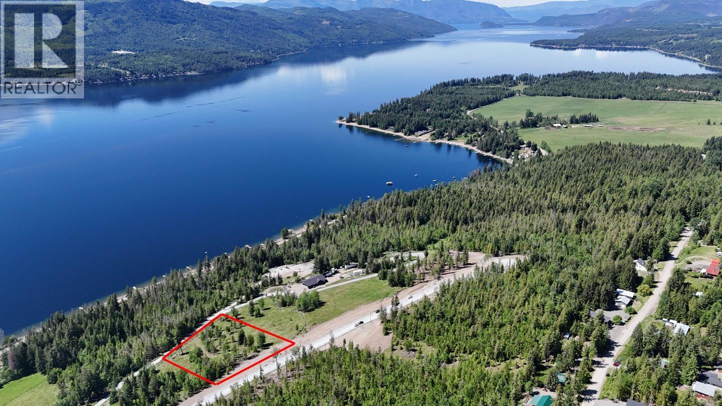 Lot 13 Lonneke Trail