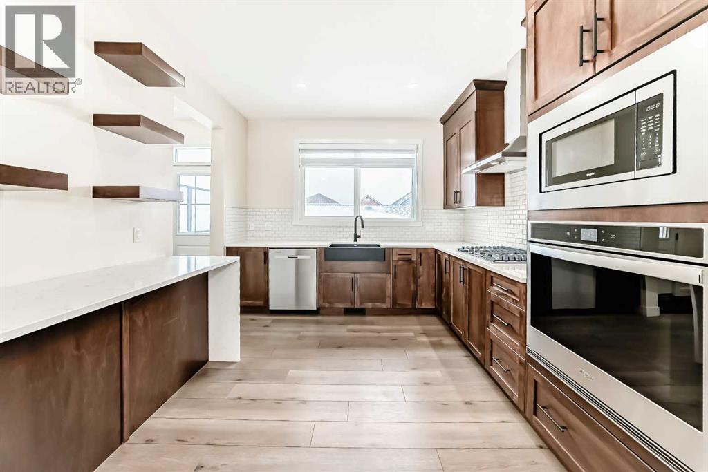 Row / Townhouse for Sale in 538 Sage Hill Road NW|Calgary, Alberta T3R1Y2 5