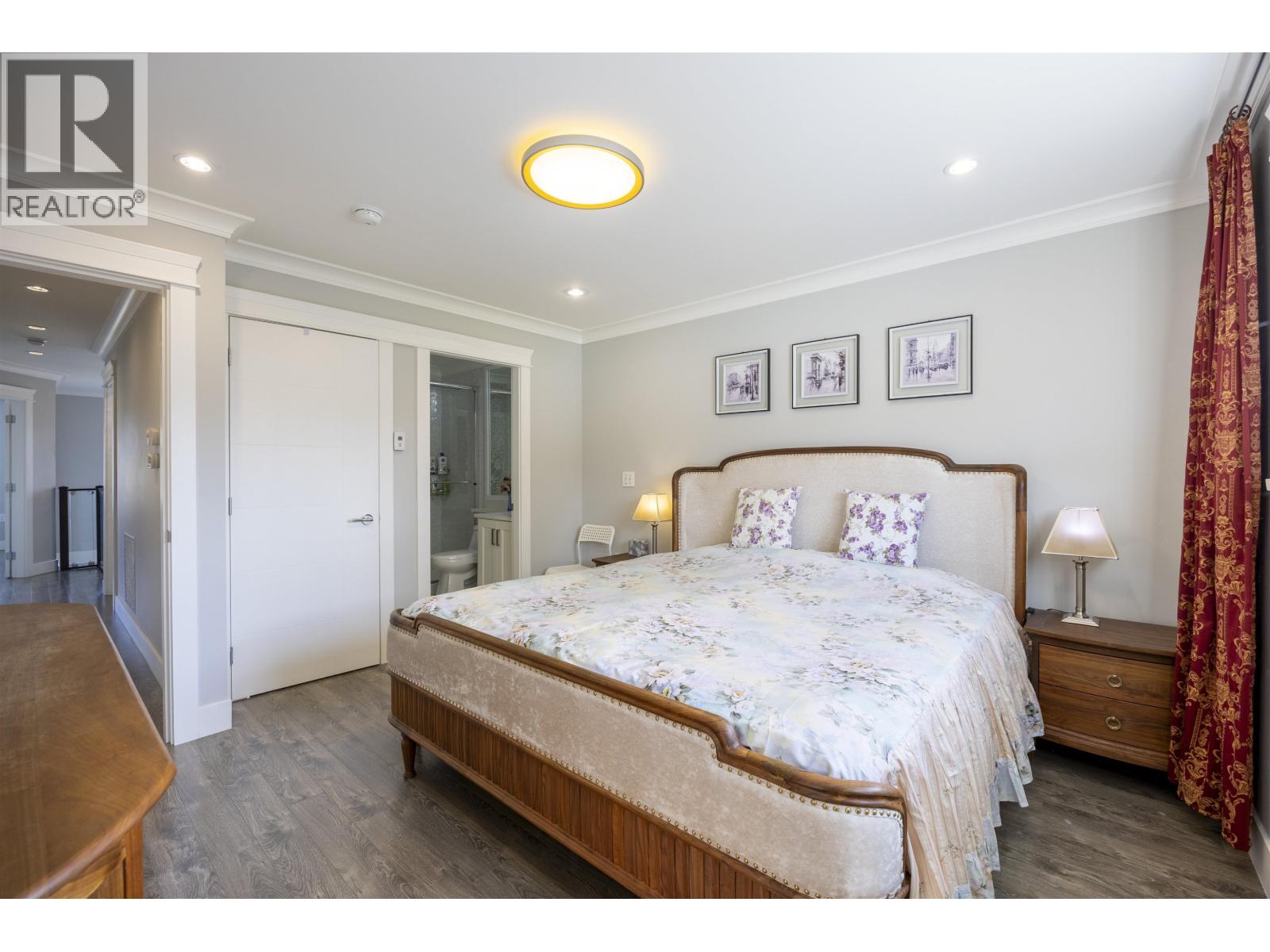 For sale: 4036 MOSCROP STREET, Burnaby, British Columbia V5G2E3 ...