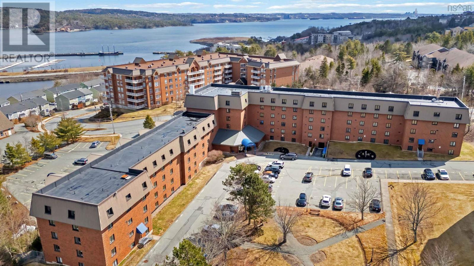 312 61 Nelsons Landing Boulevard