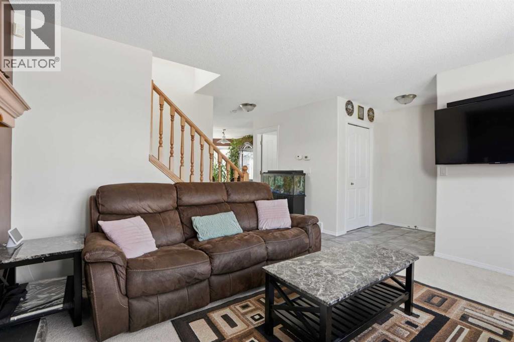 House for Sale in 155 Tarington Green NE|Calgary, Alberta T3J3X3 5