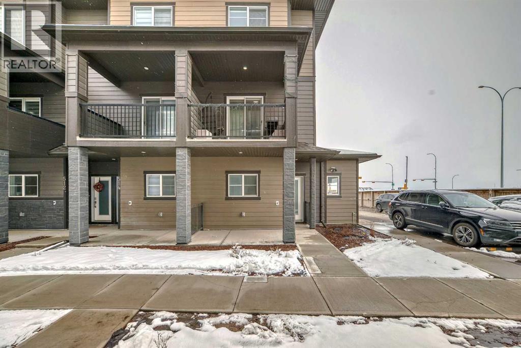 Row / Townhouse for Sale in 516, 95 Skyview Close NE|Calgary, Alberta T3N1X2 2