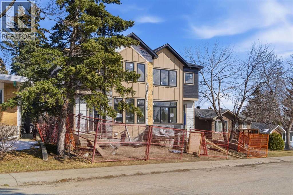 Duplex for Sale in 4722 Nordegg Crescent NW|Calgary, Alberta T2K2M5 3