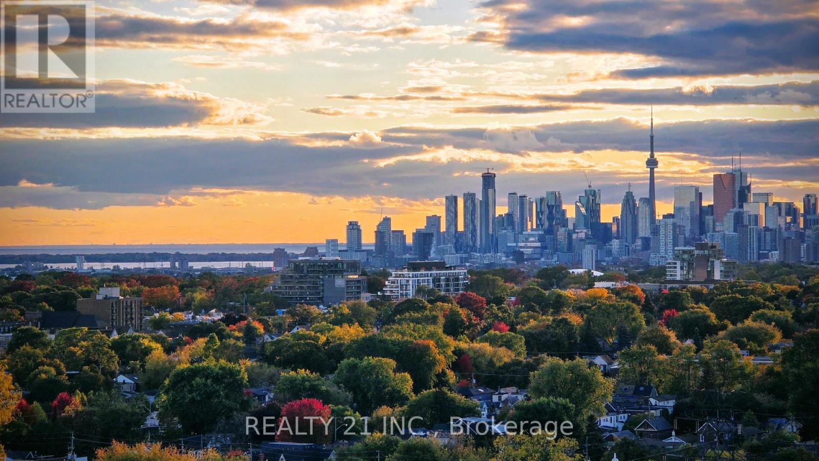 2103 - 5 MASSEY SQUARE