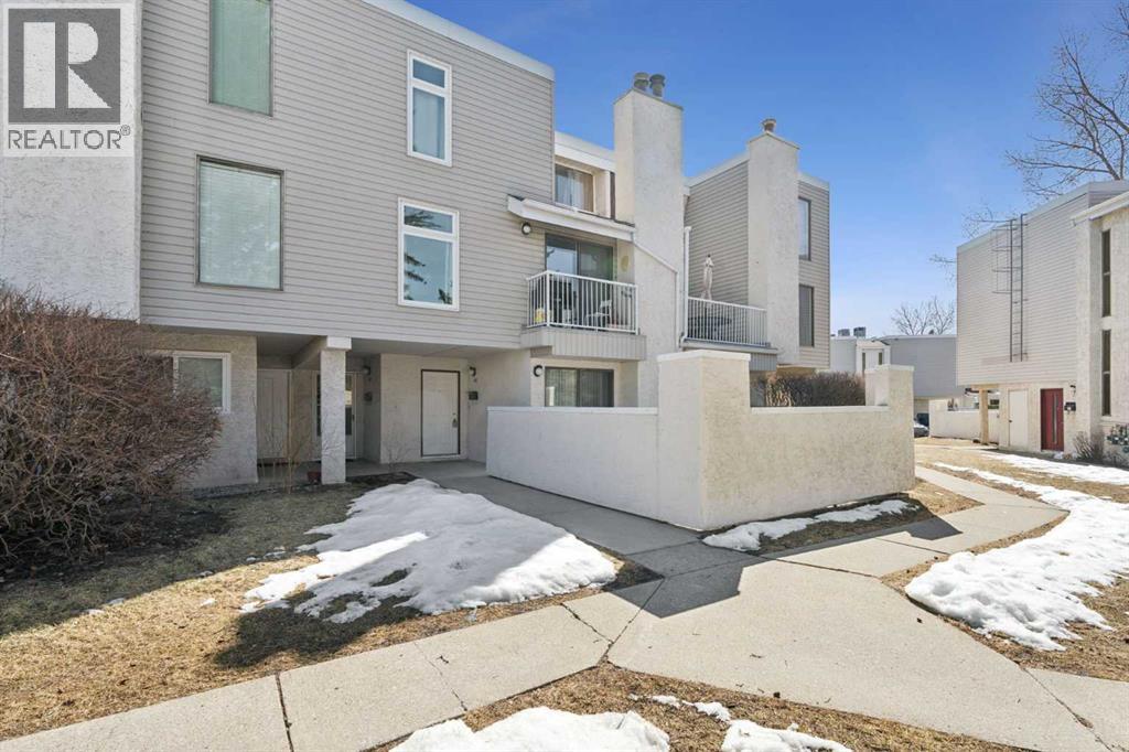 1411, 3500 Varsity Drive NW