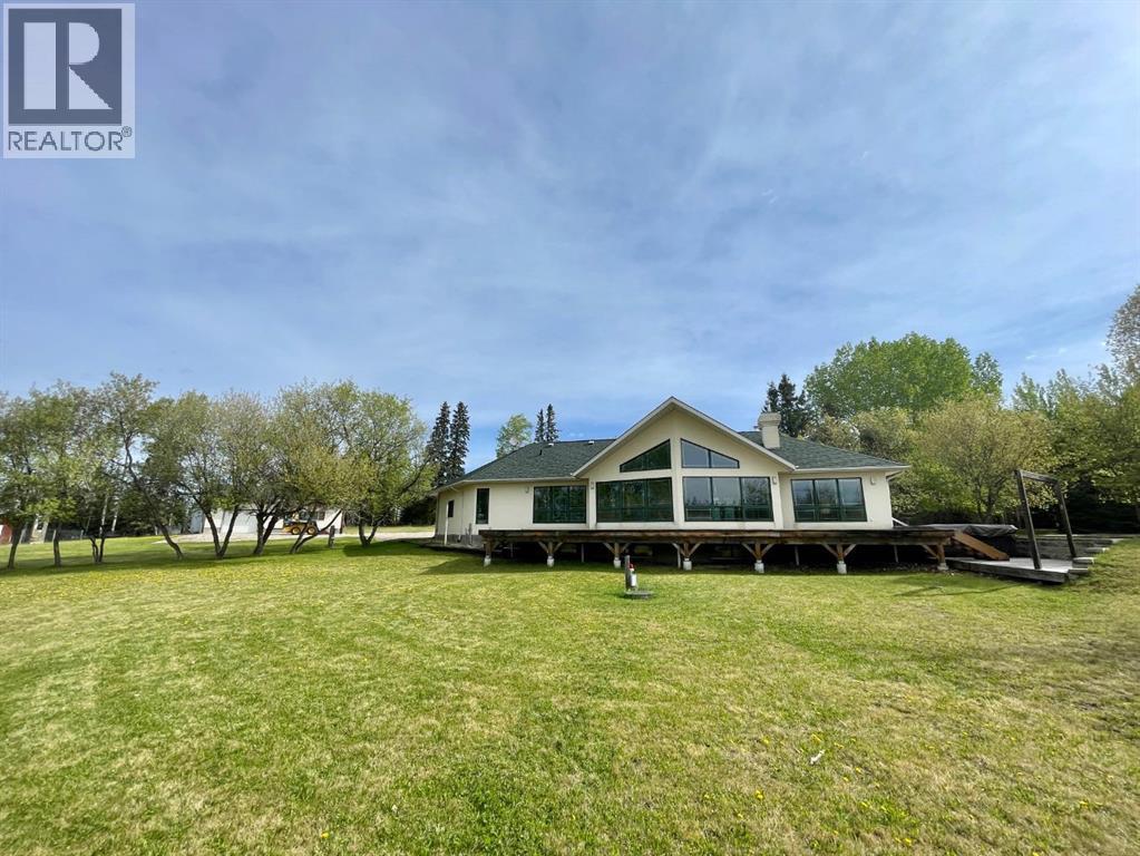For sale: 6701 15 Avenue, Edson, Alberta T7E1S3 - A2263203 | REALTOR.ca