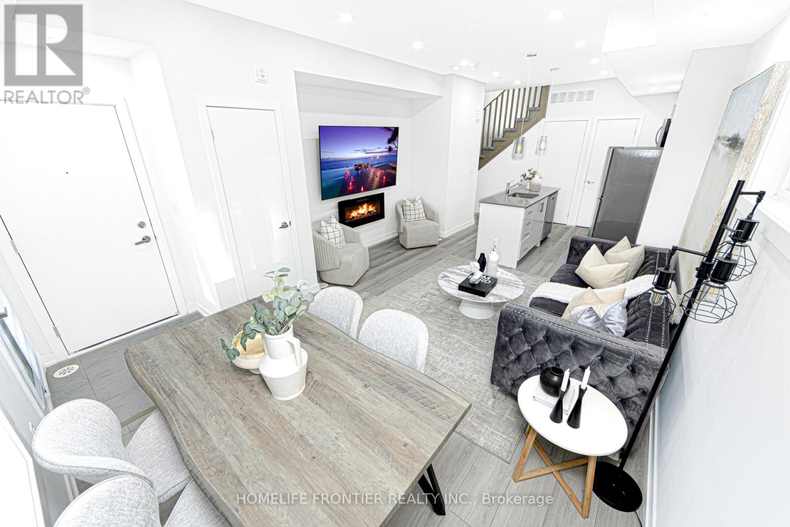 Row / Townhouse for Sale in 13 - 3562 COLONIAL DRIVE|Mississauga (Erin Mills), Ontario L5L5R9 4