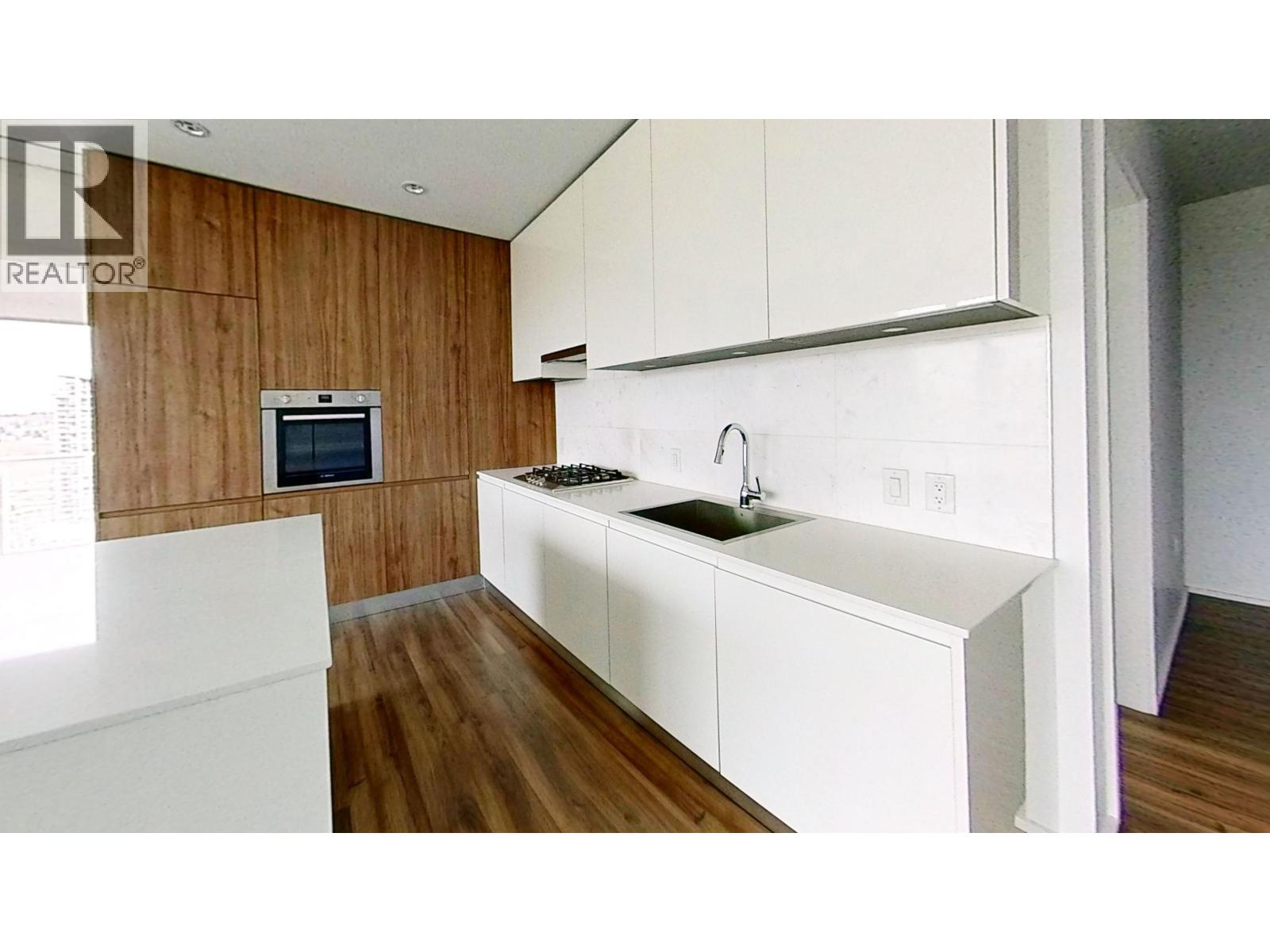 9xx 4650 BRENTWOOD BOULEVARD