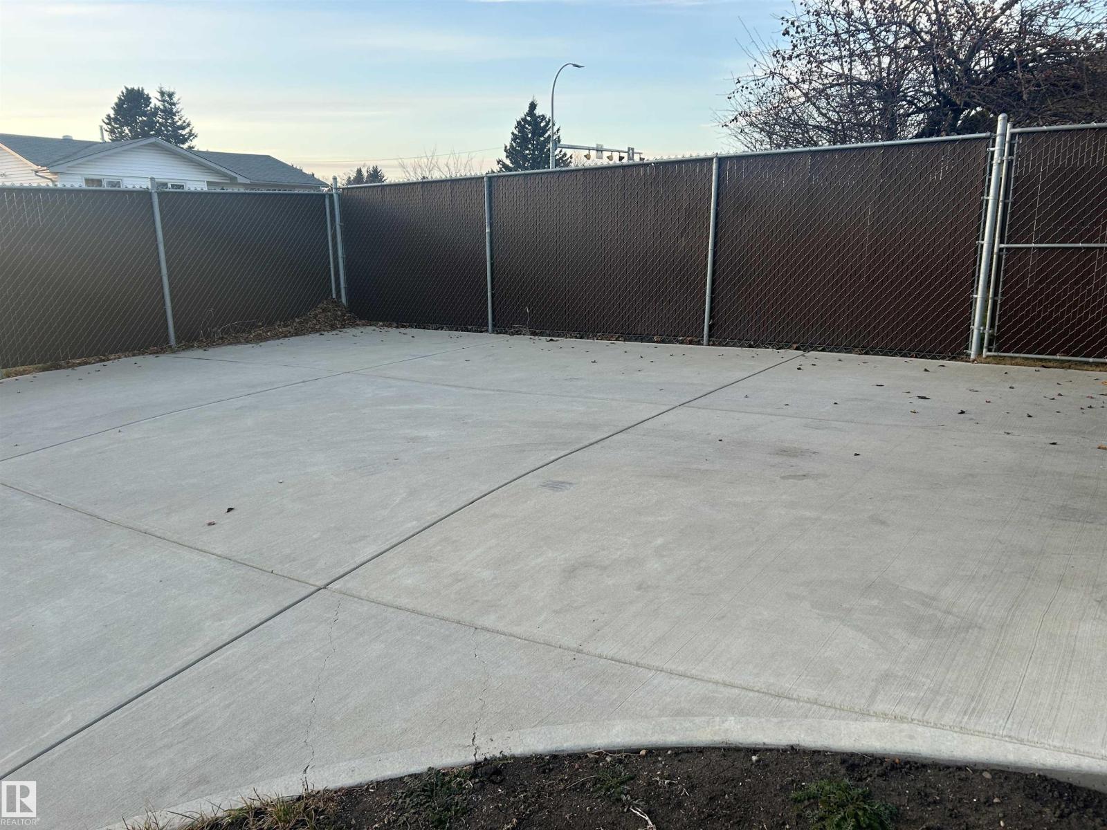 Driveway and parking — Kilkenny bungalow