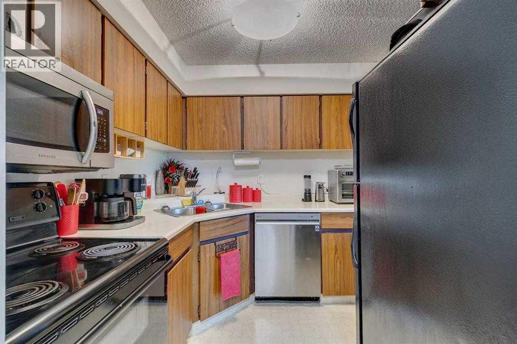 Apartment for Sale in 308, 8403 Fairmount Drive SE|Calgary, Alberta T2X3M5 5