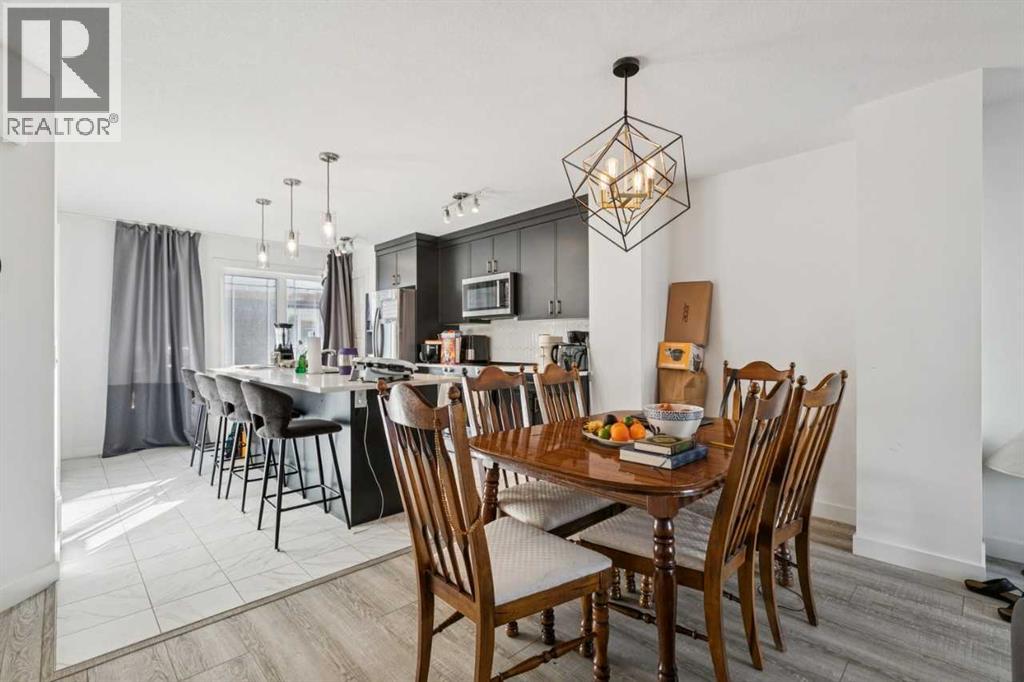 Row / Townhouse for Sale in 277 Auburn Meadows Drive SE|Calgary, Alberta T3M2S1 2