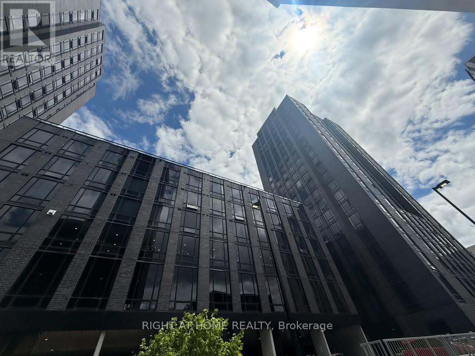 925 - 145 COLUMBIA STREET W, Waterloo, Ontario N2L0K7